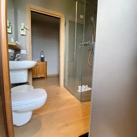 Rutzer Ristorante & Panoramic Hotell