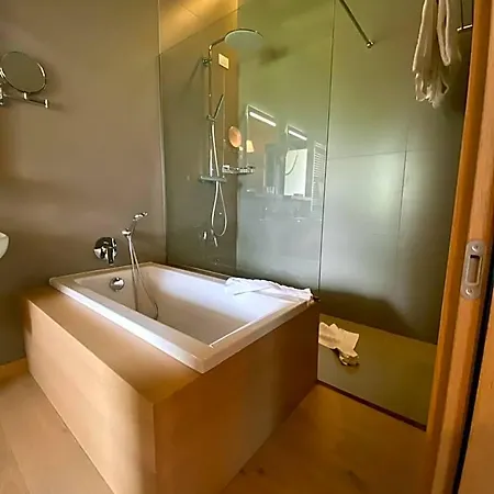 Rutzer Ristorante & Panoramic Hotel 3*